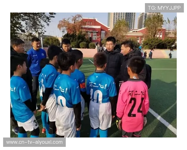 联赛官方推动俱乐部设立青训透明报告制度 提高社会监督，青训俱乐部名称